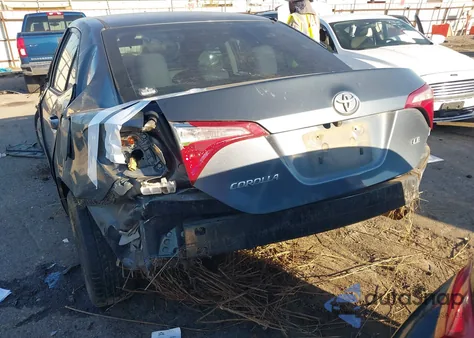 2017 Toyota Corolla Le из США, поврежденный, VIN 5YFBURHE5HP630938